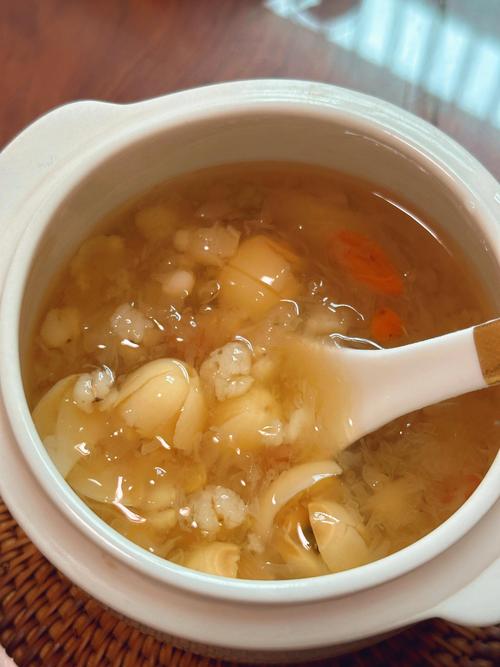 银耳莲子怎么做？家常做法有哪些？-图3