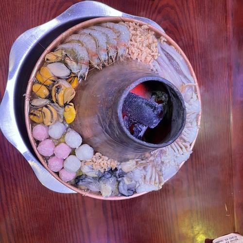 海鲜铜火锅怎么做？经典做法有哪些？-图1