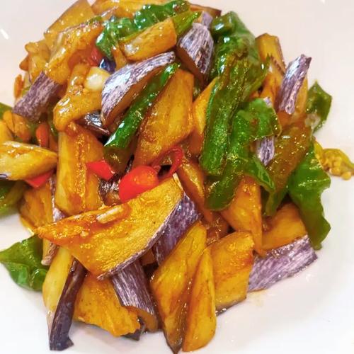 老干妈烧茄子怎么做好吃又下饭？-图2