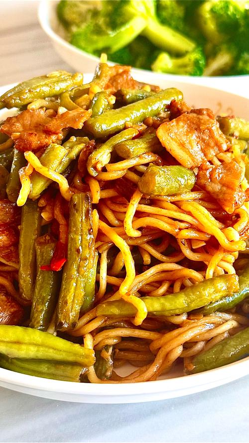扁豆焖面家常做法有什么窍门？-图1