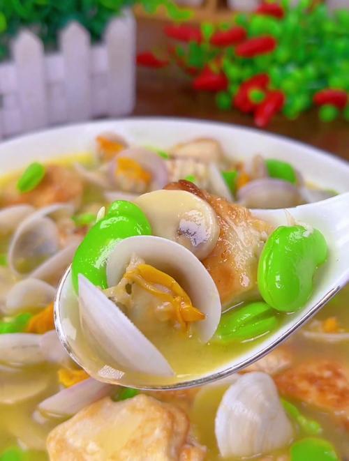 哪些海鲜和豆腐炖汤最鲜？-图1