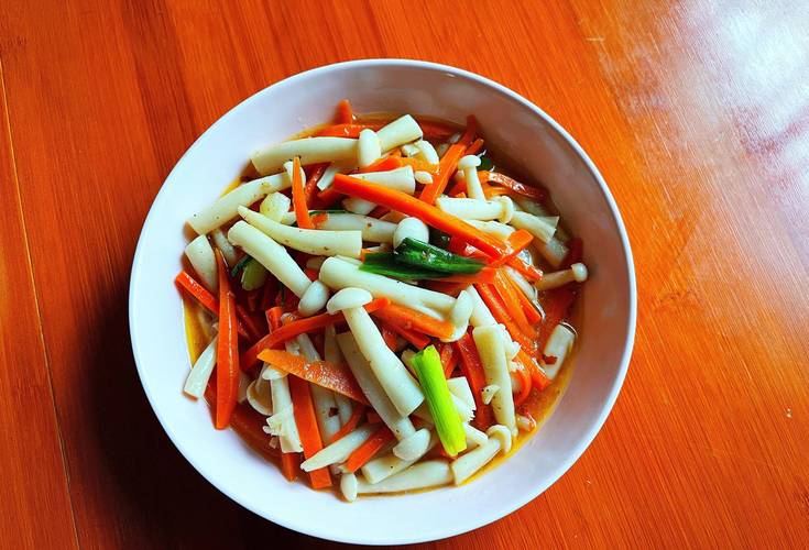 海鲜菇适合哪些病人食用？-图1