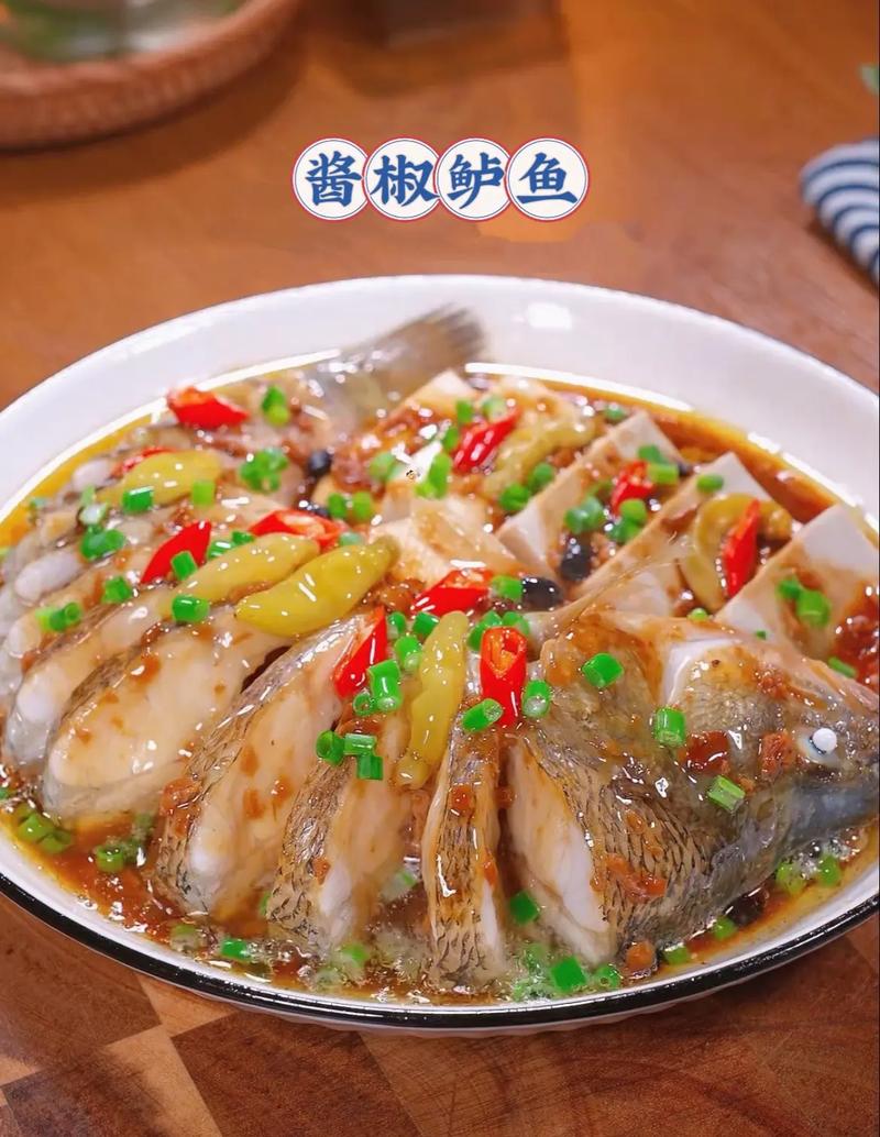 红烧鲈鱼怎么做？家常做法全解-图1