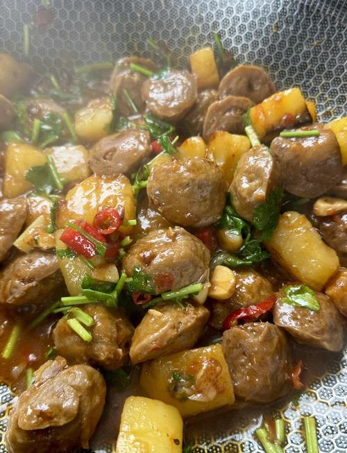 红烧牛肉丸子怎么做才正宗？-图3