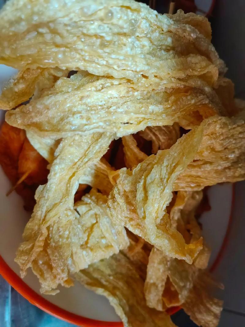 炸腐竹怎么做才够家常够全家爱？-图1