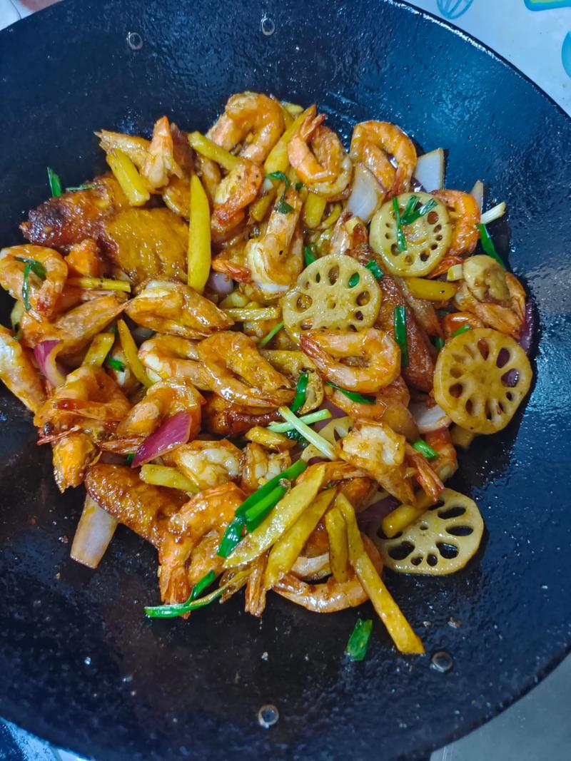 干锅砂锅海鲜怎么做?视频教你做!-图2 干锅砂锅海鲜怎么做?视频教你做!-图2