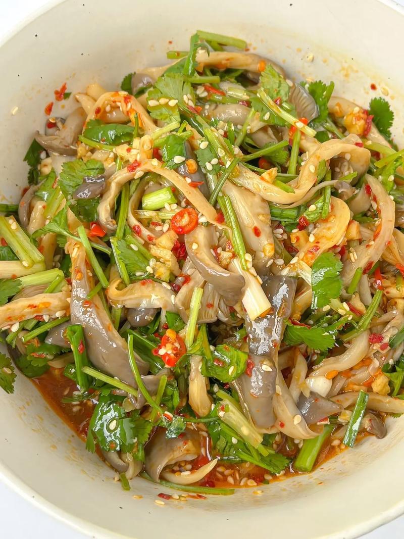 平菇家常做法有哪些？-图1