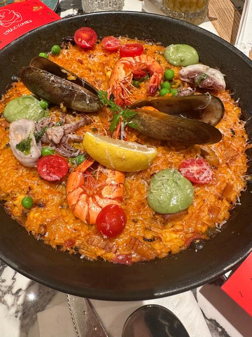 西班牙海鲜饭要用烤箱做吗?-图1 西班牙海鲜饭要用烤箱做吗?-图1