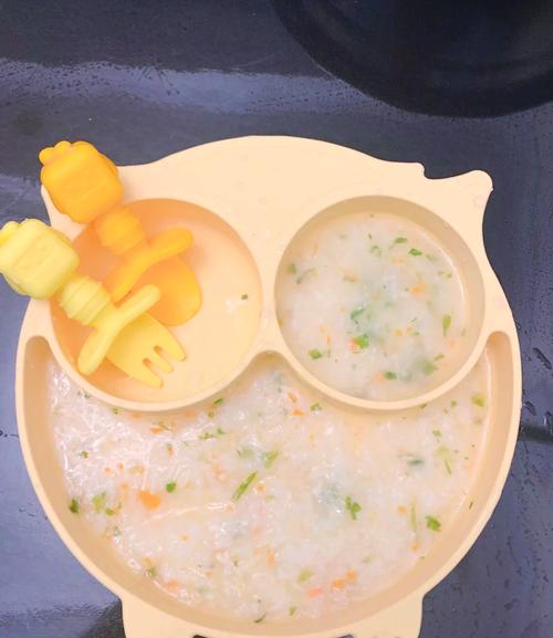胡萝卜玉米粥宝宝辅食怎么做？-图2