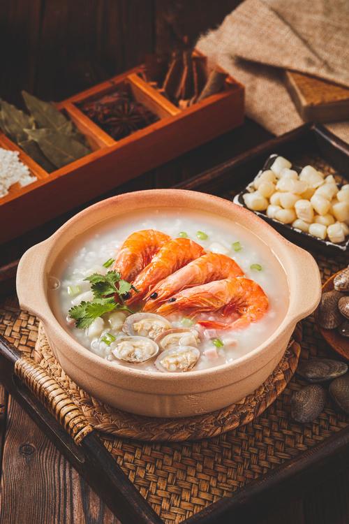 潮汕海鲜砂锅粥，为何这般诱人？-图1