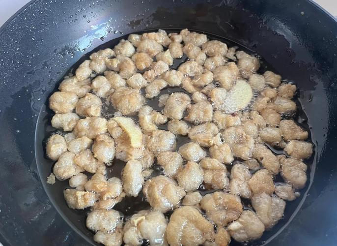 猪油渣怎么做？家常做法有诀窍吗？-图3