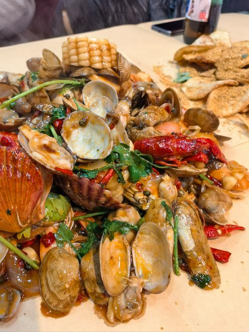 哈尔滨大盘海鲜大杂烩，是啥神仙搭配？-图1