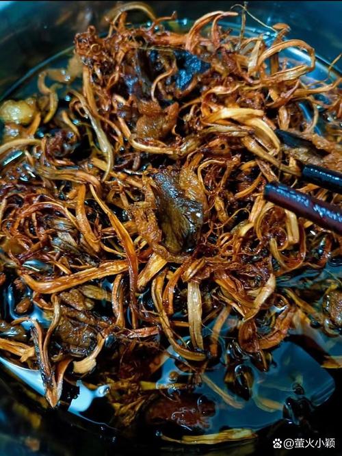 干鸡油菌怎么做好吃？家常做法有哪些？-图2
