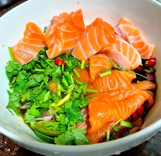 三文鱼杂家常做法有哪些？-图2