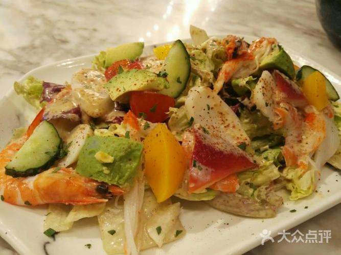 牛油果海鲜色拉有何独特魅力？-图3
