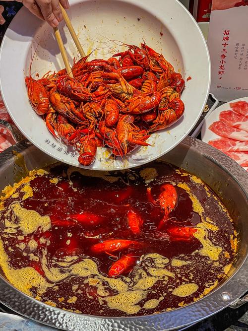 龙虾海鲜火锅怎么做？-图1