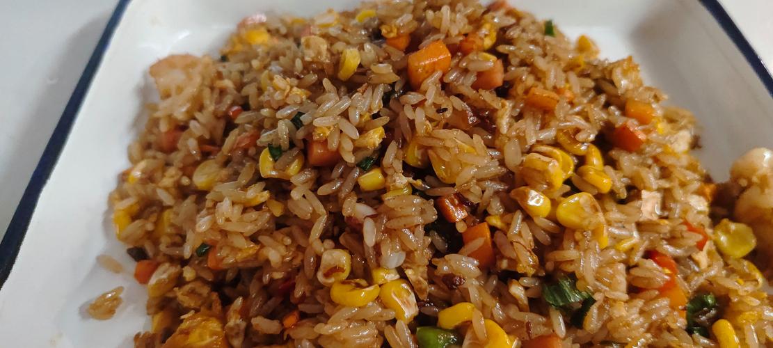 xo海鲜炒饭高清图片，馋哭了？-图1