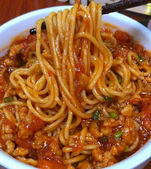 意式海鲜番茄肉酱面，鲜香秘诀在哪？-图3