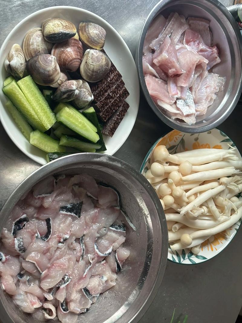 家常煮全鱼怎么做？步骤有哪些？-图2