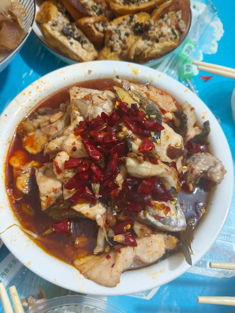 家常煮全鱼怎么做？步骤有哪些？-图3