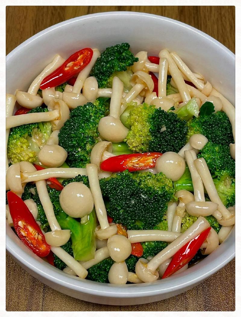 海鲜茹西兰花洋葱怎么搭配炒更美味?-图1 海鲜茹西兰花洋葱怎么搭配炒更美味?-图1