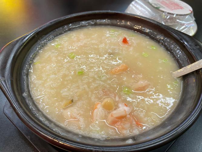 深圳潮汕海鲜砂锅粥，为何让人念念不忘？-图2
