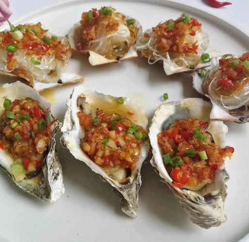 海鲜烧烤蒜蓉做法大全，如何做出地道蒜蓉香？-图1