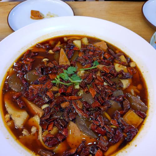 川道夫海鲜毛血旺加盟-图1