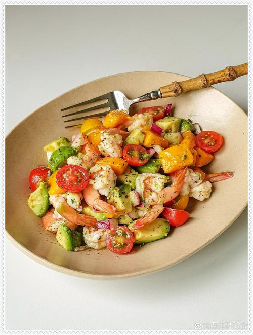 牛油果芒果海鲜沙拉，这搭配能好吃吗？-图1