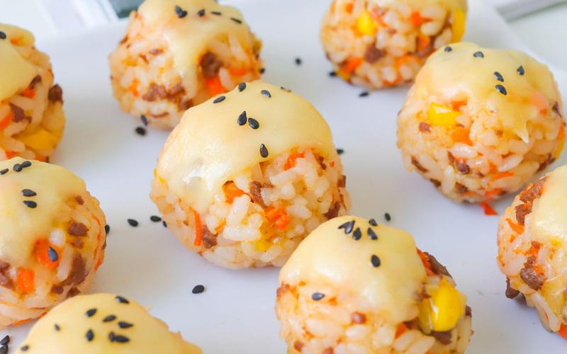 11个月宝宝辅食饭团怎么做?-图2 11个月宝宝辅食饭团怎么做?-图2