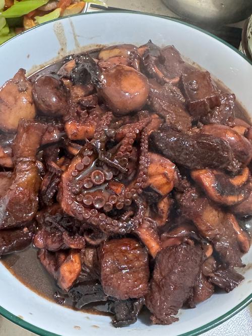 酱焖八爪鱼的家常做法-图1 酱焖八爪鱼的家常做法-图1