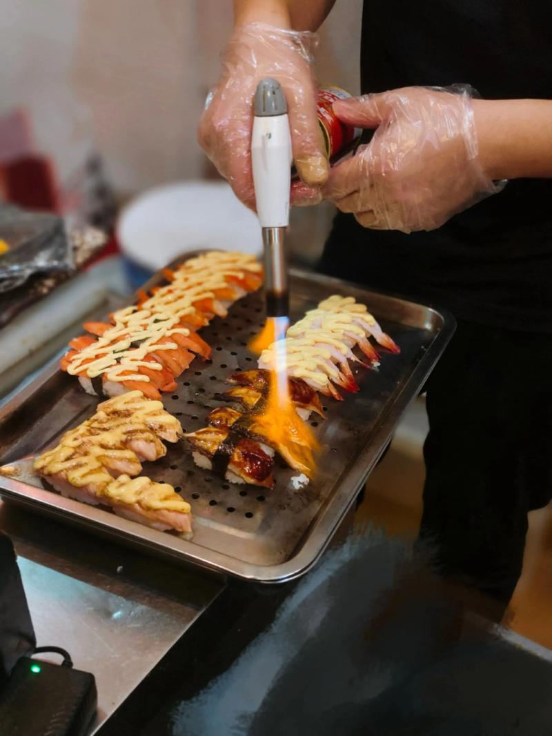 寿司怎么做？海鲜寿司制作秘诀是什么？-图2