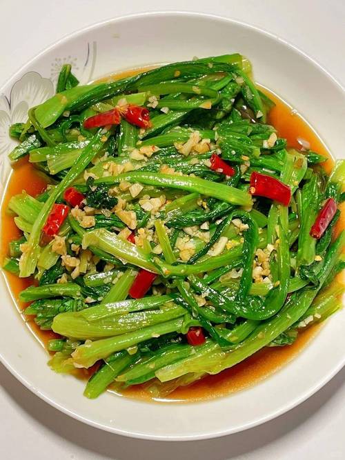宝宝辅食油麦菜怎么做才好吃又营养?-图3 宝宝辅食油麦菜怎么做才好吃又营养?-图3