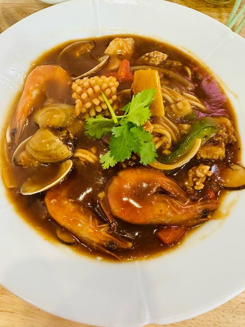 螃蟹海鲜面怎么做？家常做法有哪些？-图2