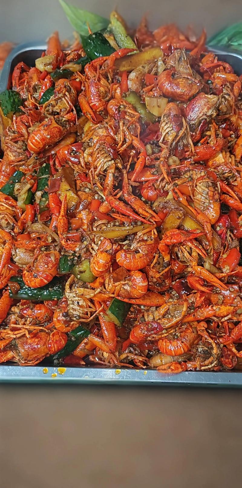 麻辣大龙虾怎么做家常又入味？-图2