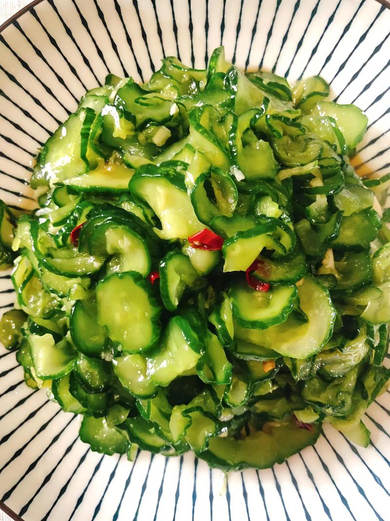 凉拌黄瓜片怎么做才爽脆入味?-图1 凉拌黄瓜片怎么做才爽脆入味?-图1