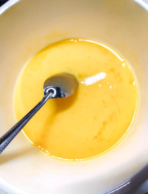 宝宝微波炉蒸蛋能吃吗？-图1