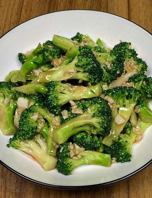 西兰花辅食怎么做才好吃？-图1