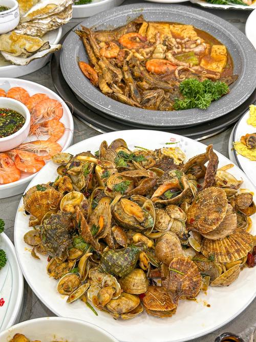 海鲜杂烩，配什么蔬菜最搭？-图1