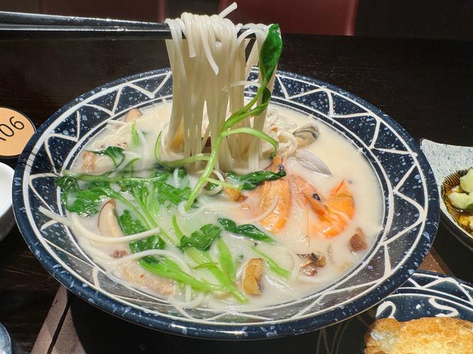 海鲜砂锅汤面图片大全,做法有哪些?-图3 海鲜砂锅汤面图片大全,做法有哪些?-图3