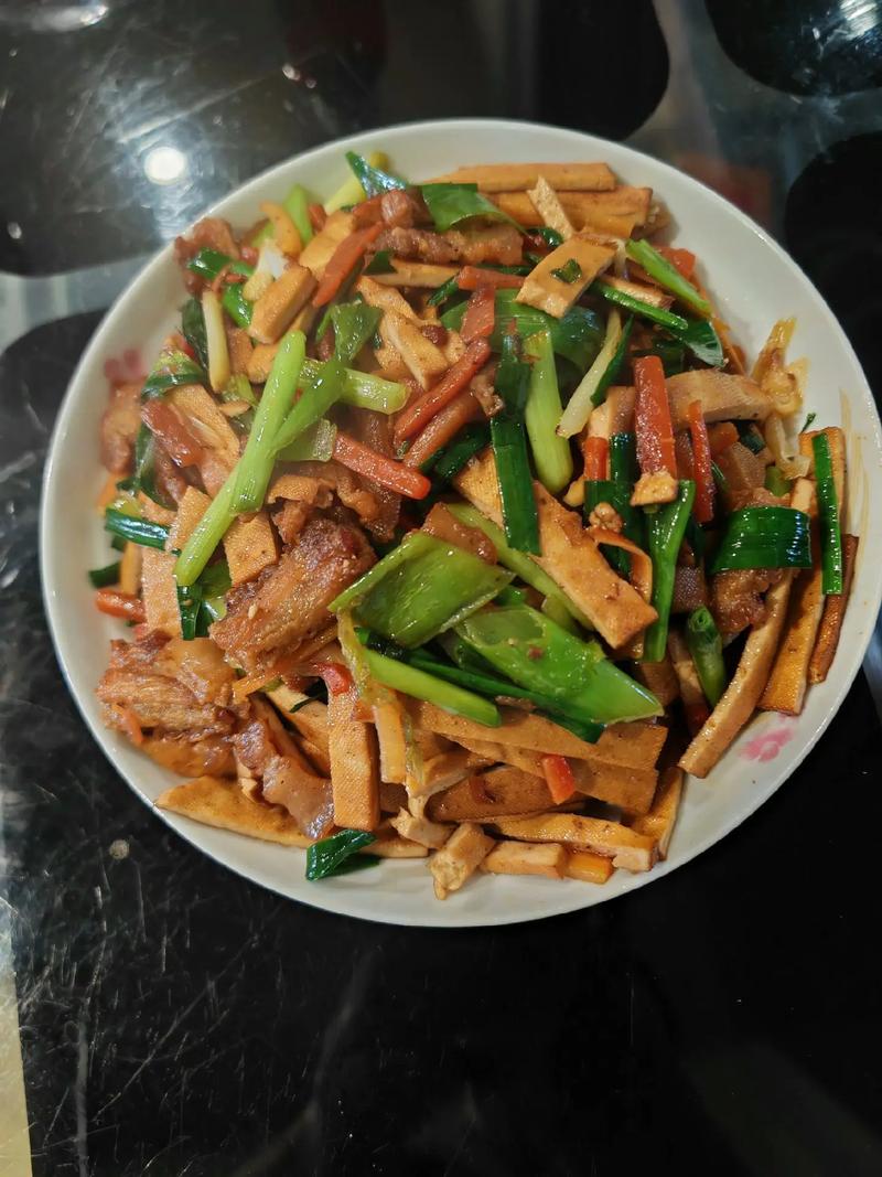 豆干猪肉怎么做？家常做法有哪些？-图2