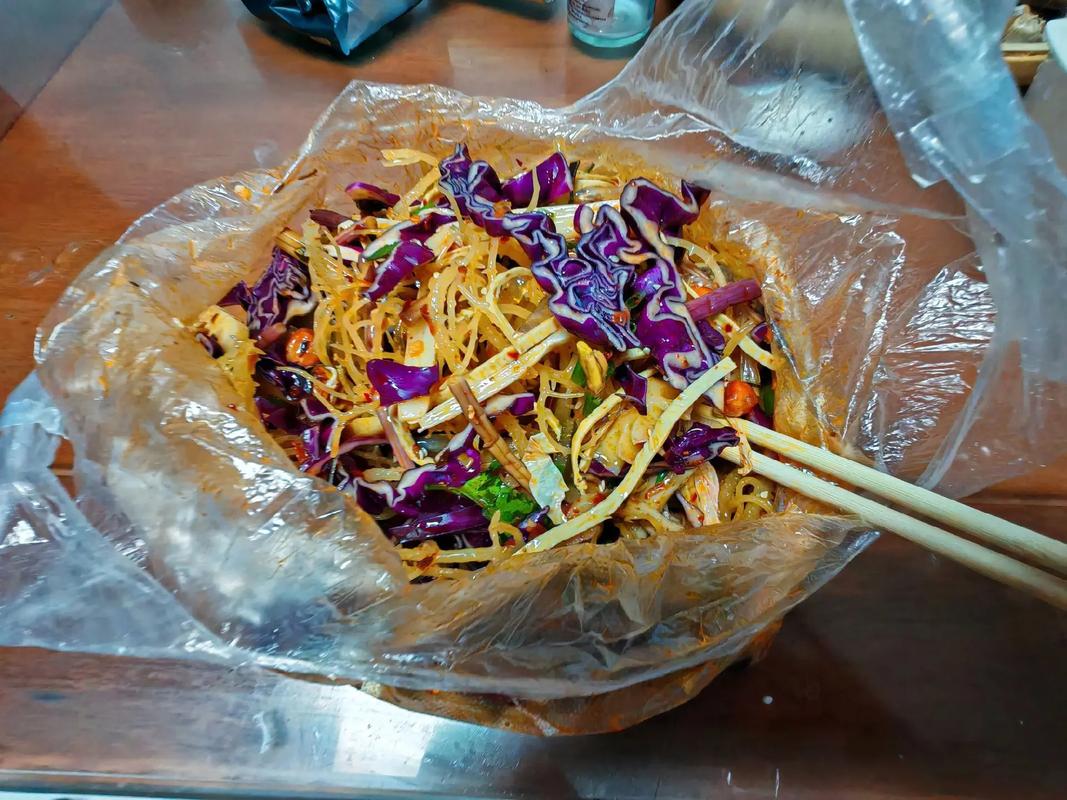 宝宝紫甘蓝怎么做才好吃又营养？-图1