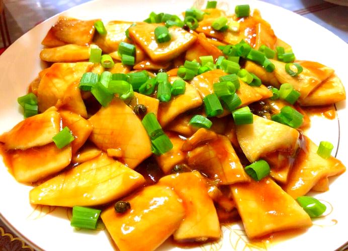 杏鲍菇配哪种海鲜更鲜？-图1