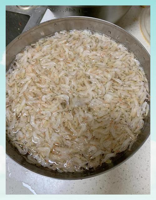 宝宝辅食虾皮粉一天吃多少合适？-图1