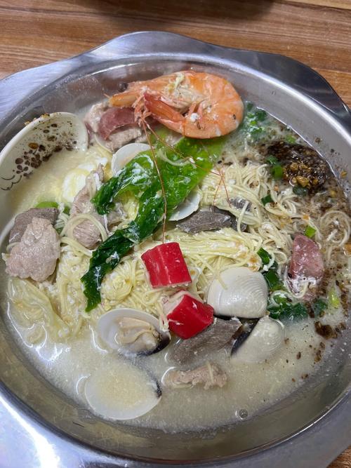 家常海鲜猪肉面怎么做才好吃？-图2