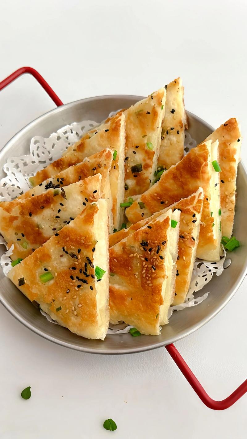 家常葱花千层饼怎么做才酥脆？-图1