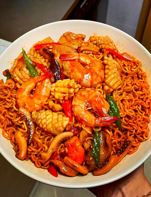 海鲜大虾面家常做法,简单易学吗?-图2 海鲜大虾面家常做法,简单易学吗?-图2