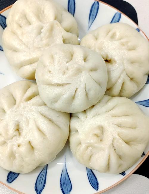 素三丁包子怎么做？家常做法步骤详解-图2