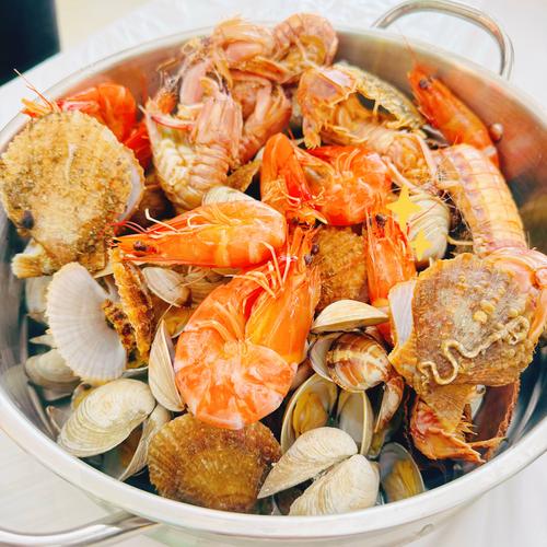 蒸汽海鲜火锅怎么做？-图1