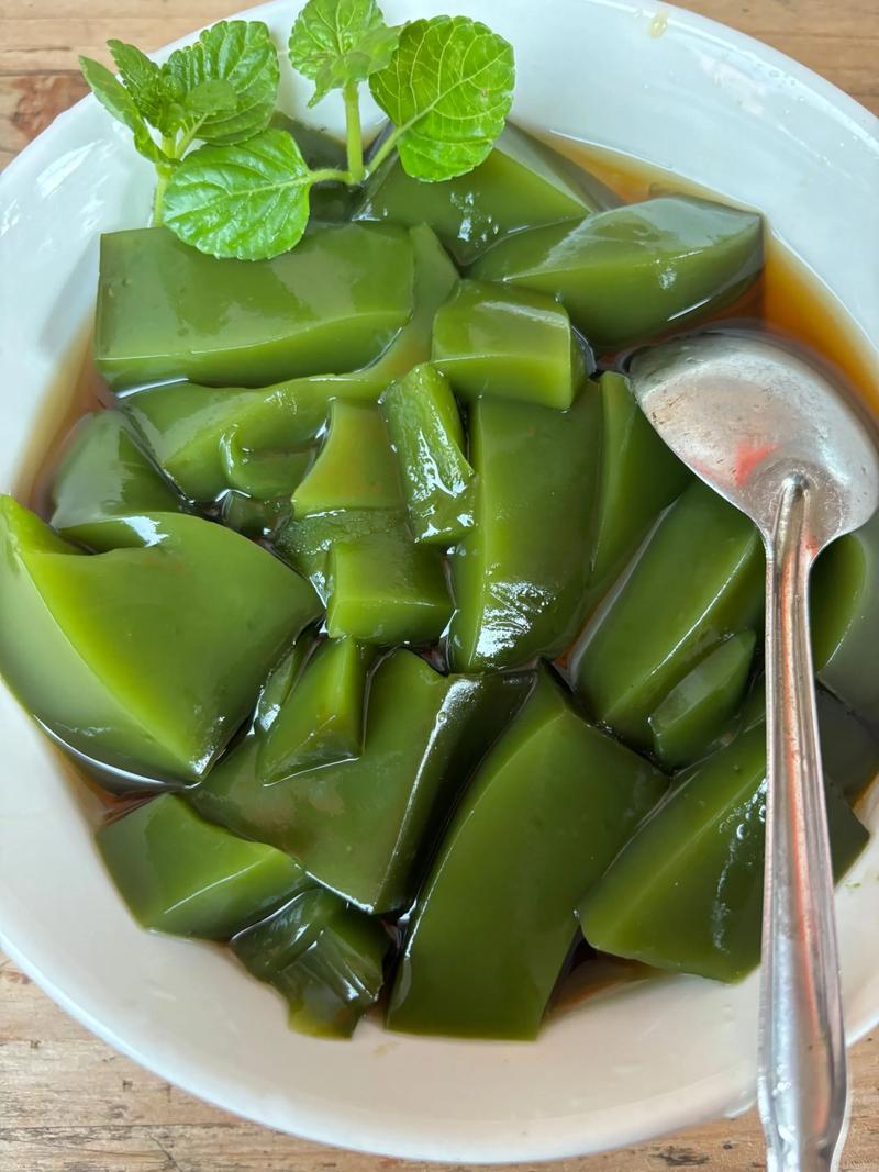 鲜凉粉怎么做?家常做法有哪些?-图1 鲜凉粉怎么做?家常做法有哪些?-图1